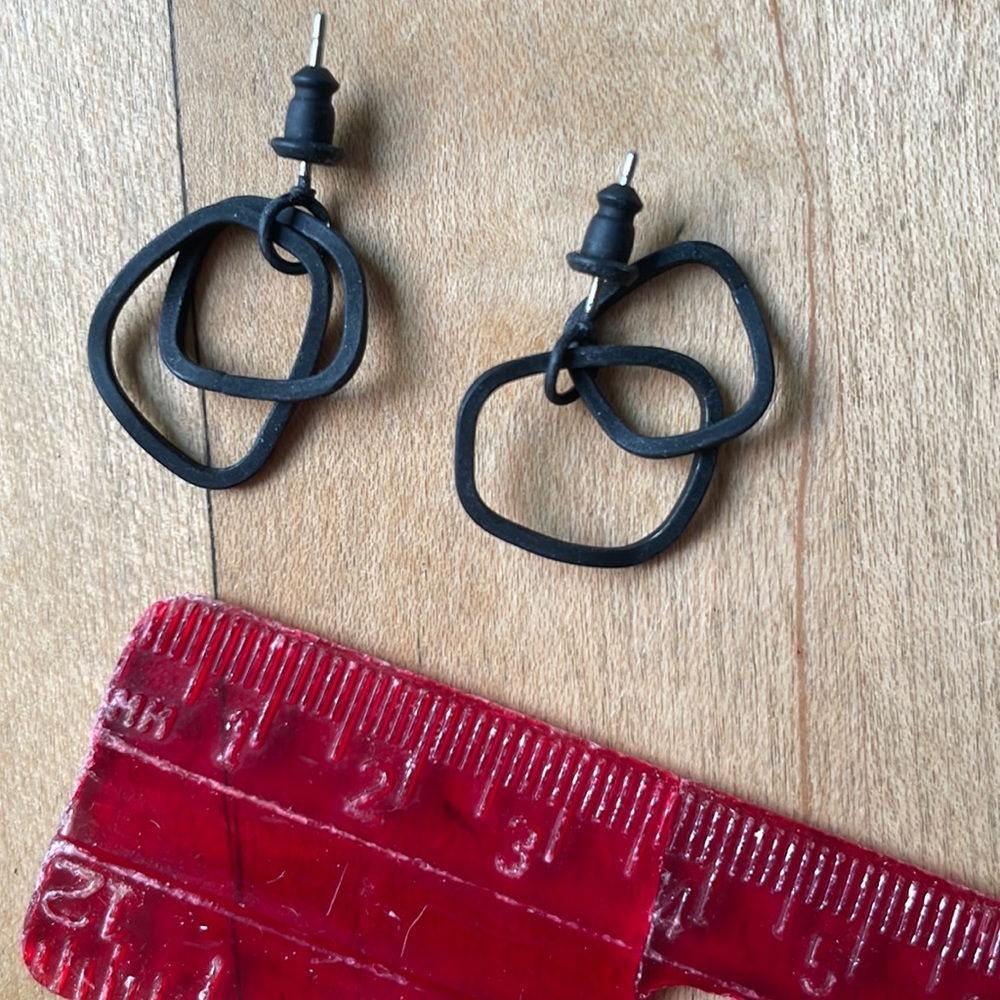 Dangling earrings